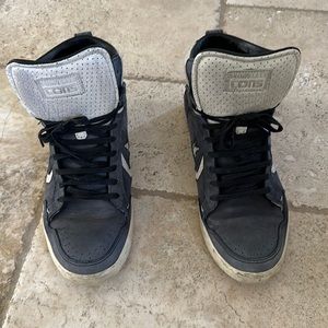 Converse John Varvatos Weapon size 10 Blue